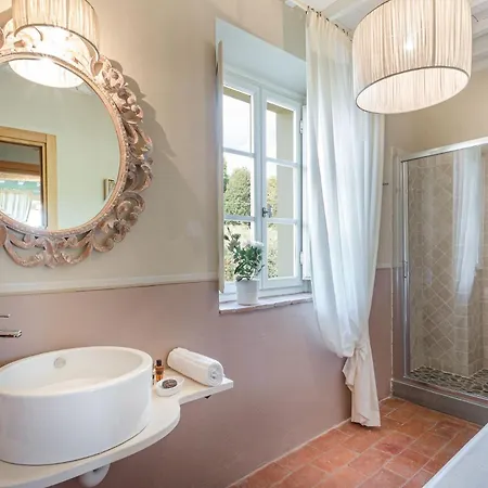 Principessa Elisa, Amazing Views, & Private Pool * Capannori
