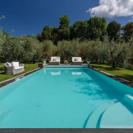 Principessa Elisa, Amazing Views, & Private Pool Villa Capannori